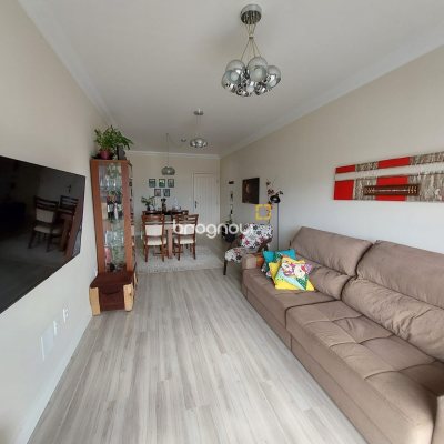 Apartamento com 114m², 3 quartos (sendo 1 suíte), 2 garagens, no bairro Canto em Florianópolis