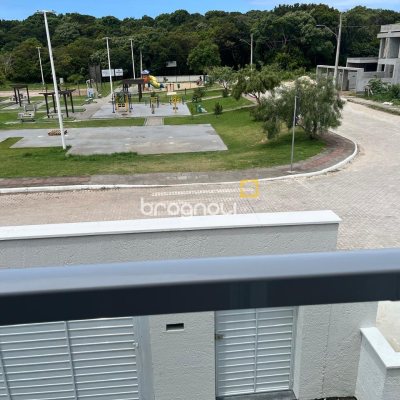 Casa com 138m², 3 quartos (sendo 1 suíte), 2 garagens, no bairro Ingleses em Florianópolis