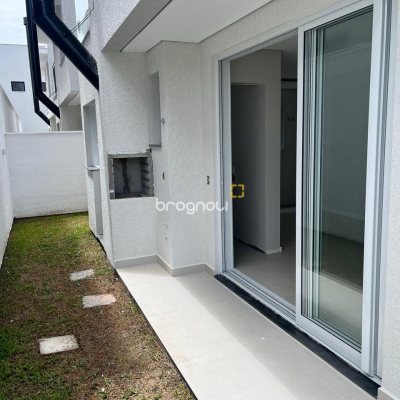 Casa com 138m², 3 quartos (sendo 1 suíte), 2 garagens, no bairro Ingleses em Florianópolis