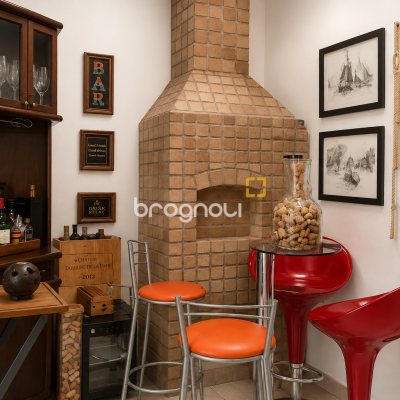 Apartamento com 125m², 3 quartos (sendo 1 suíte), 2 garagens, no bairro Coqueiros em Florianópolis