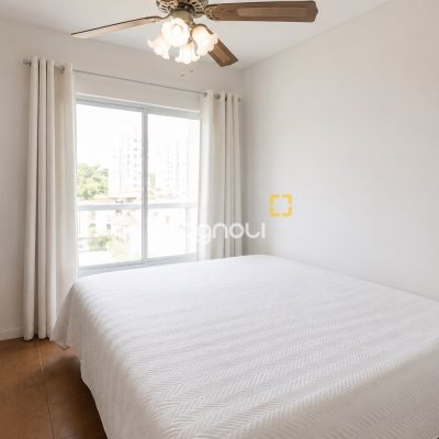 Apartamento com 125m², 3 quartos (sendo 1 suíte), 2 garagens, no bairro Coqueiros em Florianópolis