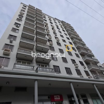 Apartamento com 78m², 2 quartos, no bairro Centro em Florianópolis
