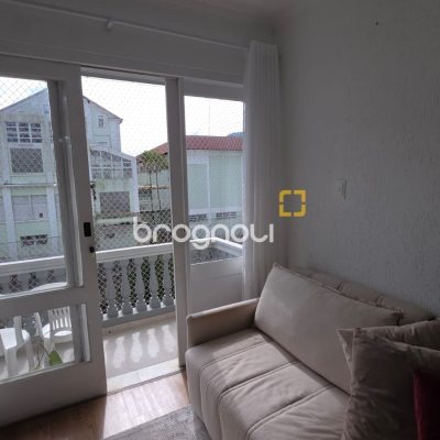 Apartamento com 78m², 2 quartos, no bairro Centro em Florianópolis
