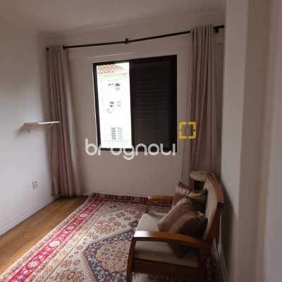Apartamento com 78m², 2 quartos, no bairro Centro em Florianópolis