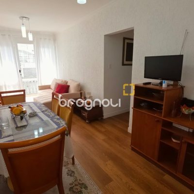 Apartamento com 78m², 2 quartos, no bairro Centro em Florianópolis