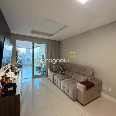 Apartamento com 119m², 3 quartos (sendo 3 suítes), 2 garagens, no bairro Nossa Senhora do Rosário em São José