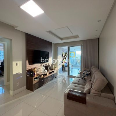 Apartamento com 119m², 3 quartos (sendo 3 suítes), 2 garagens, no bairro Nossa Senhora do Rosário em São José