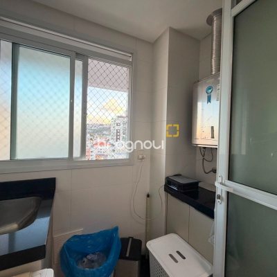 Apartamento com 119m², 3 quartos (sendo 3 suítes), 2 garagens, no bairro Nossa Senhora do Rosário em São José
