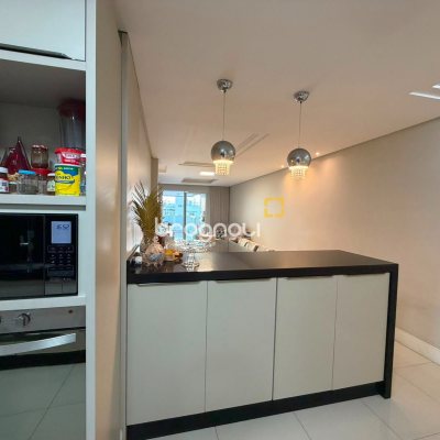 Apartamento com 119m², 3 quartos (sendo 3 suítes), 2 garagens, no bairro Nossa Senhora do Rosário em São José