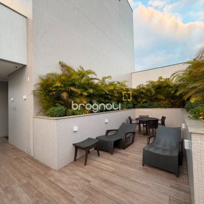 Apartamento com 119m², 3 quartos (sendo 3 suítes), 2 garagens, no bairro Nossa Senhora do Rosário em São José
