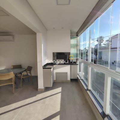 Apartamento com 90m², 2 quartos (sendo 2 suítes), 1 garagem, no bairro Cachoeira do Bom Jesus em Florianópolis