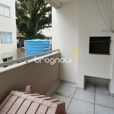 Apartamento com 58m², 2 quartos, 1 garagem, no bairro Balneário em Florianópolis