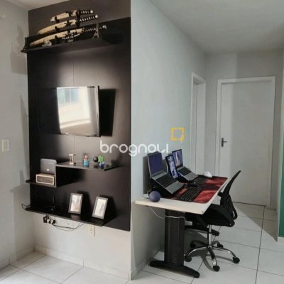 Apartamento com 58m², 2 quartos, 1 garagem, no bairro Balneário em Florianópolis