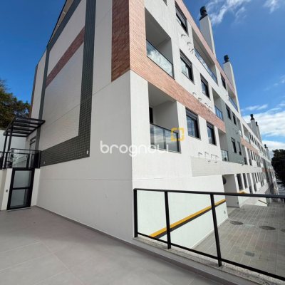 Apartamento com 59m², 2 quartos (sendo 1 suíte), 1 garagem, no bairro Coqueiros em Florianópolis