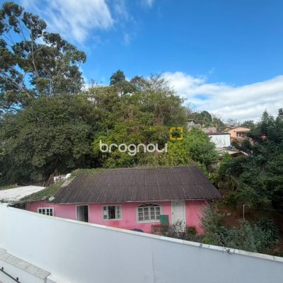 Apartamento com 59m², 2 quartos (sendo 1 suíte), 1 garagem, no bairro Coqueiros em Florianópolis
