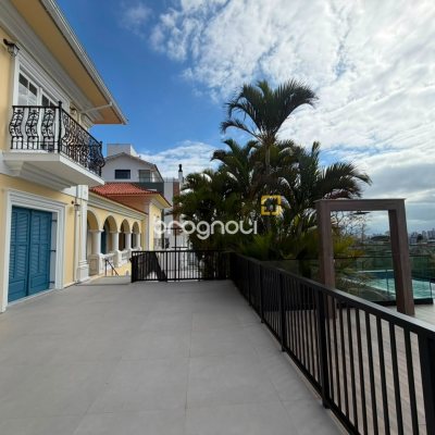 Apartamento com 59m², 2 quartos (sendo 1 suíte), 1 garagem, no bairro Coqueiros em Florianópolis