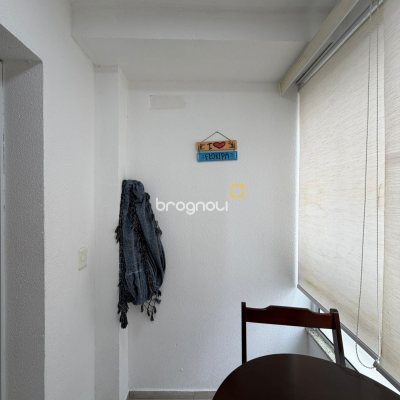 Apartamento com 66m², 2 quartos (sendo 1 suíte), 1 garagem, no bairro Canasvieiras em Florianópolis