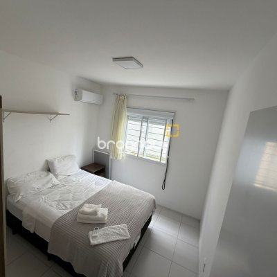Apartamento com 66m², 2 quartos (sendo 1 suíte), 1 garagem, no bairro Canasvieiras em Florianópolis