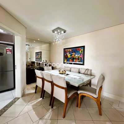 Apartamento com 108m², 3 quartos (sendo 1 suíte), 1 garagem, no bairro Kobrasol em São José