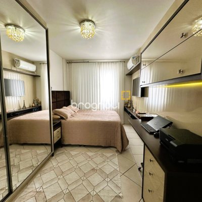 Apartamento com 108m², 3 quartos (sendo 1 suíte), 1 garagem, no bairro Kobrasol em São José