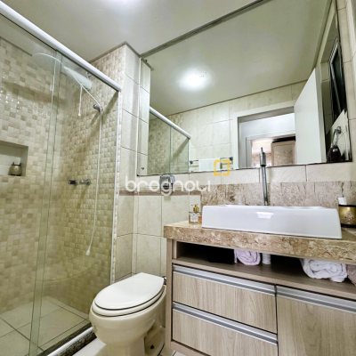 Apartamento com 108m², 3 quartos (sendo 1 suíte), 1 garagem, no bairro Kobrasol em São José