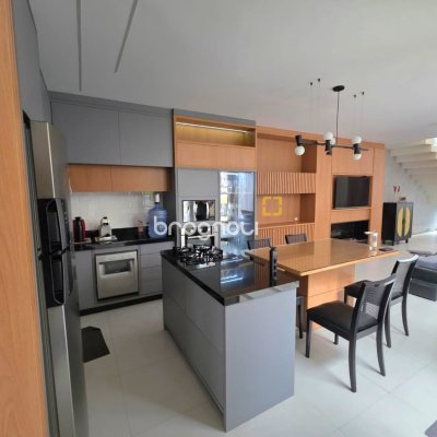 Casa de Condomínio com 184m², 3 quartos (sendo 2 suítes), 2 garagens, no bairro Beira Rio em Biguaçu
