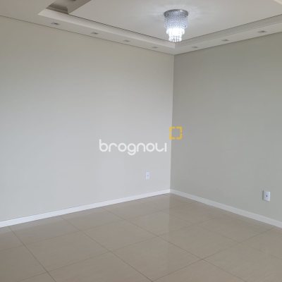 Apartamento com 73m², 3 quartos (sendo 1 suíte), 1 garagem, no bairro Pagani em Palhoça