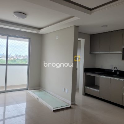 Apartamento com 73m², 3 quartos (sendo 1 suíte), 1 garagem, no bairro Pagani em Palhoça