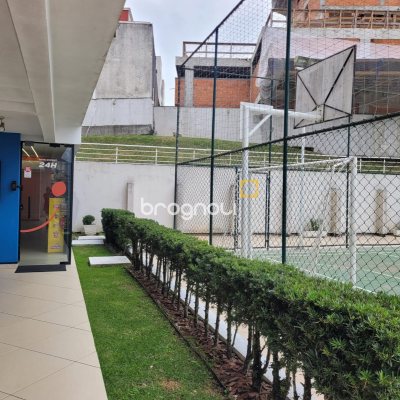 Apartamento com 73m², 3 quartos (sendo 1 suíte), 1 garagem, no bairro Pagani em Palhoça
