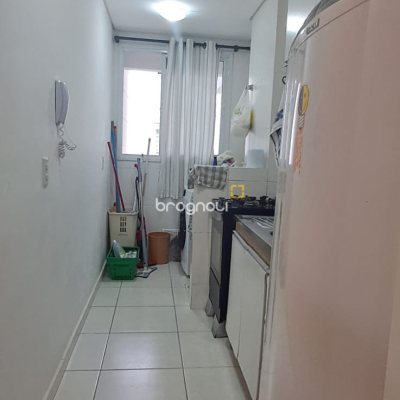 Apartamento com 72m², 3 quartos (sendo 1 suíte), 1 garagem, no bairro Canasvieiras em Florianópolis