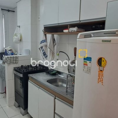 Apartamento com 72m², 3 quartos (sendo 1 suíte), 1 garagem, no bairro Canasvieiras em Florianópolis