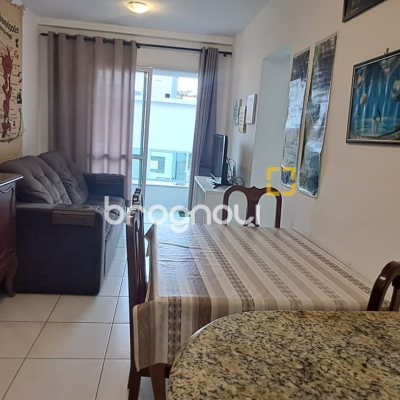 Apartamento com 72m², 3 quartos (sendo 1 suíte), 1 garagem, no bairro Canasvieiras em Florianópolis