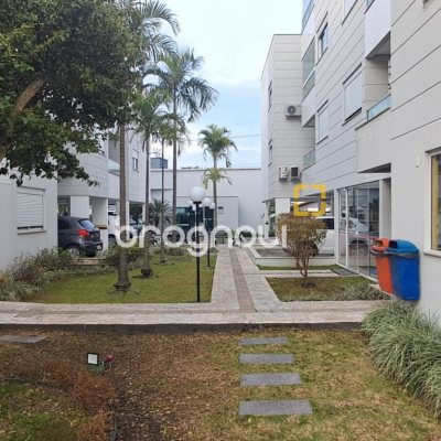 Apartamento com 72m², 3 quartos (sendo 1 suíte), 1 garagem, no bairro Canasvieiras em Florianópolis