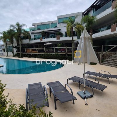 Loft com 68m², 1 quarto (sendo 1 suíte), 1 garagem, no bairro Canajurê em Florianópolis