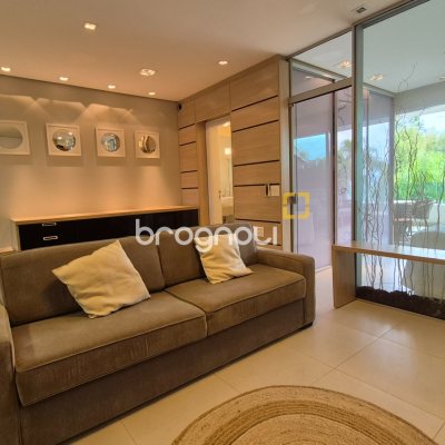 Loft com 68m², 1 quarto (sendo 1 suíte), 1 garagem, no bairro Canajurê em Florianópolis
