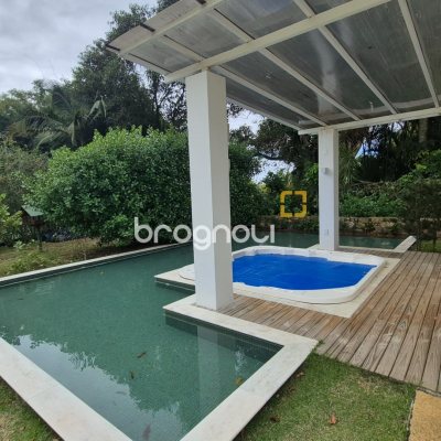 Loft com 68m², 1 quarto (sendo 1 suíte), 1 garagem, no bairro Canajurê em Florianópolis