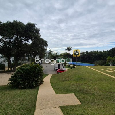 Loft com 68m², 1 quarto (sendo 1 suíte), 1 garagem, no bairro Canajurê em Florianópolis