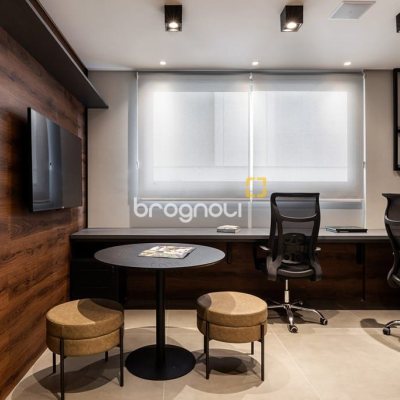 Apartamento com 66m², 2 quartos (sendo 1 suíte), 1 garagem, no bairro Kobrasol em São José