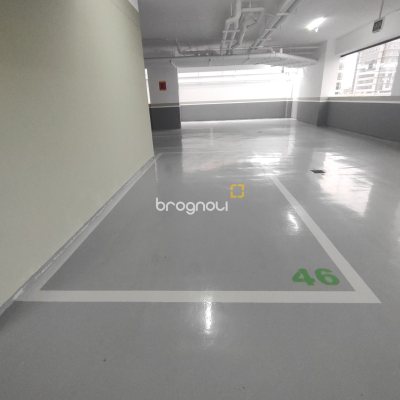 Apartamento com 66m², 2 quartos (sendo 1 suíte), 1 garagem, no bairro Kobrasol em São José