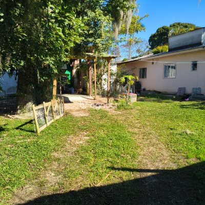 Terreno com 475m², no bairro Ratones em Florianópolis