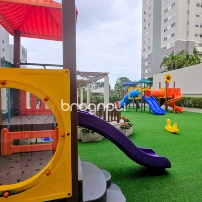 Apartamento com 82m², 3 quartos (sendo 1 suíte), 2 garagens, no bairro Itacorubi em Florianópolis