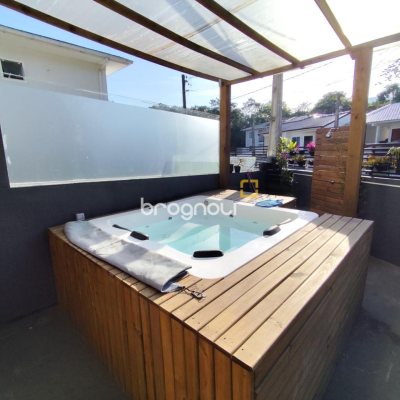 Casa com 124m², 3 quartos (sendo 1 suíte), 2 garagens, no bairro Potecas em São José
