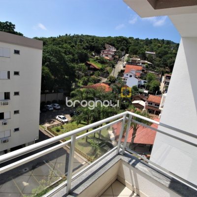 Apartamento com 61m², 2 quartos (sendo 1 suíte), 1 garagem, no bairro Itacorubi em Florianópolis