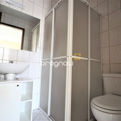 Apartamento com 61m², 2 quartos (sendo 1 suíte), 1 garagem, no bairro Itacorubi em Florianópolis
