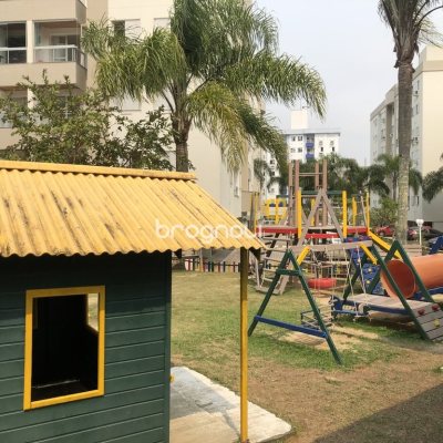 Apartamento com 61m², 2 quartos (sendo 1 suíte), 1 garagem, no bairro Itacorubi em Florianópolis