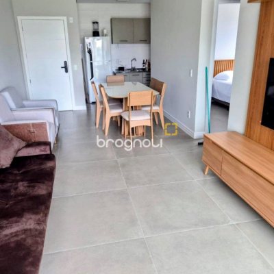Apartamento com 69m², 2 quartos (sendo 1 suíte), 1 garagem, no bairro Ingleses em Florianópolis
