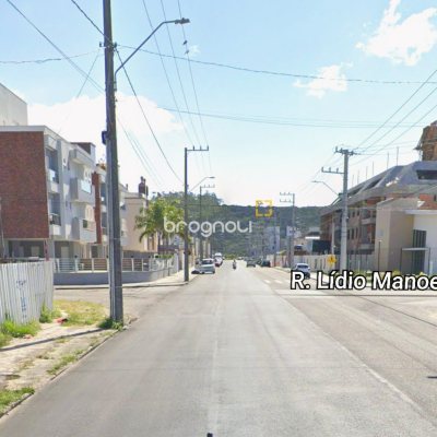 Apartamento com 69m², 2 quartos (sendo 1 suíte), 1 garagem, no bairro Ingleses em Florianópolis