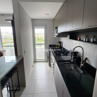 Apartamento com 58m², 2 quartos, 1 garagem, no bairro Areias em São José