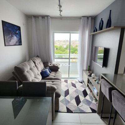 Apartamento com 58m², 2 quartos, 1 garagem, no bairro Areias em São José