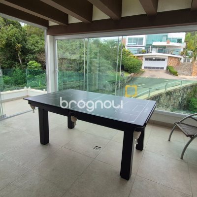 Cobertura com 311m², 4 quartos (sendo 4 suítes), 4 garagens, no bairro Canajurê em Florianópolis